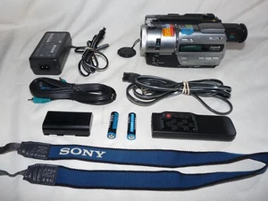 Sony DCR-TR7000 Digital8 HI8 8mm Video8 Camcorder VCR Player Video Transfer - Picture 1 of 5