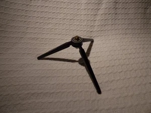 Italian Manfrotto Black Metal Camera Desk Mini Macro Tripod Stand - Picture 1 of 6