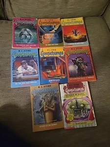 Vtg RL Stine Goosebumps Books Lot of 8 First Edition 90s Monster Ghost Mummy  - Bild 1 von 15