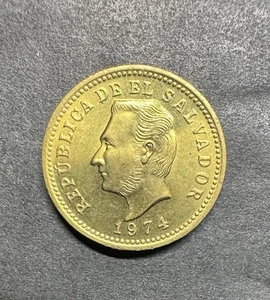 El Salvador 3 Three Centavos 1974 Unc Only Year Ever World Foreign Coin Uncommon - Picture 1 of 2