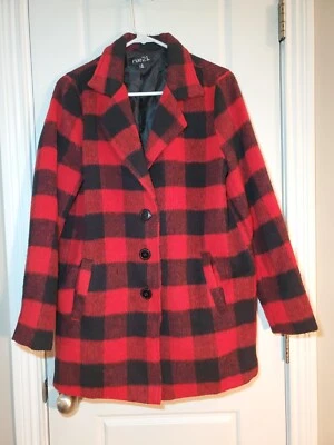 Abrigo informal Rue 21 manga larga abotonada para mujer talla M negro rojo Navidad invierno Foto 1 de 4