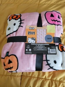 HELLO KITTY HALLOWEEN ORANGE PUMPKIN 60x90" PINK THROW TWIN 2024 TikTok - Picture 1 of 9