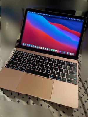 Apple MacBook 12 in 2015 Gold/Intel Core M 1.1 GHz, 256 GB 8 GB Retina LCD - Image 1 of 3