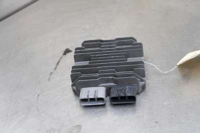 13-18 KAWASAKI NINJA ZX6R RECTIFIER VOLTAGE REGULATOR 21066-0730 Foto 1 de 4