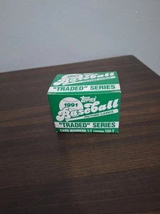 1991 Topps Baseball Traded Series Set  - Bild 1 von 3
