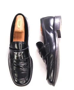 $1,150 PRADA - Black Leather LOGO Plaque Square Toe Loafers W Trees - 11 US (10 - Picture 1 of 11