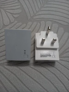 TP-Link TL-PA4010 AV600 Powerline Netzwerk Extender - Bild 1 von 2