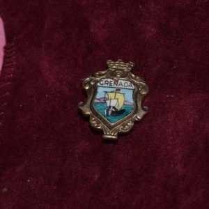 Spilletta Spilla metallo e smalti Grenada Metal Enamel Pin V3 ^ - Imagen 1 de 2