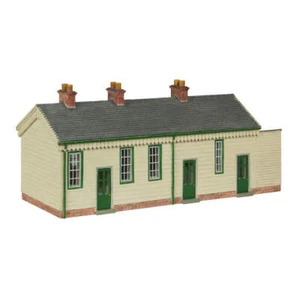 Bachmann 44-0187A OO Gauge S&DJR Wooden Station Building Green and Cream - Picture 1 of 3