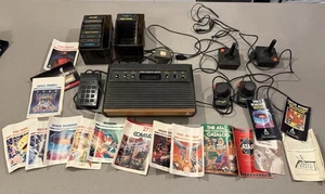 Consola Atari 2600 Lote No Probado 10 Juegos, Paletas, Joystick, Manuales, Cables - Imagen 1 de 19