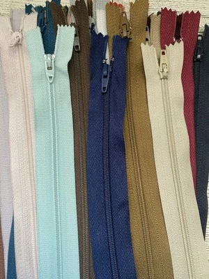 Zipper Lot Grab Bag Assorted Variety All Purpose Zippers 25 Zippers 12-15 Inch - Image 1 of 2