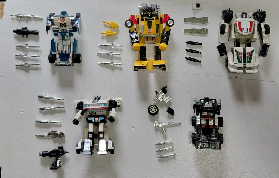Transformers G1 Vintage Wheeljack Mirage Hound Sunstreaker Jazz Takara Hasbro  - Image 1 of 4