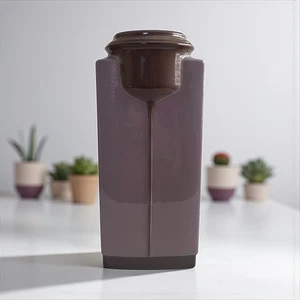 Beautiful Lladro Ceramic Vase - Mint Condition - 11.25”h - Streamlined Modern - Picture 1 of 6