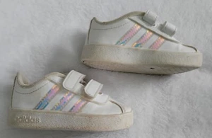 Adidas Toddler Girl White Leather Sparkle Stripe Size 4K - Picture 1 of 6