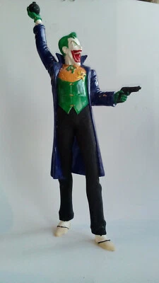  Batman Joker mit Bombe Horizon Modelkit gebaut und bemalt 1994, 33 cm hoch !!! - Bild 1 von 4