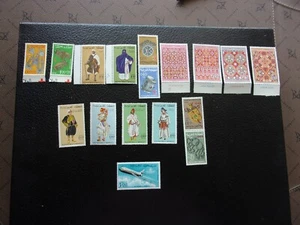 MAROC - timbre n° 523 524 553 554 558A 561/568 587A aérien 115 n** MNH (COL3)(L) - Imagen 1 de 2