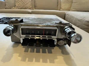 Radio de coche Ford FoMoCo Bendix 1964 4 TBZ 118262 - Imagen 1 de 12