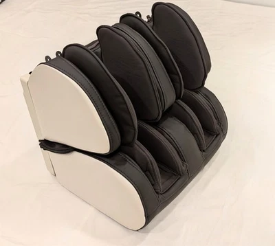 Conjunto reposapiés silla de masaje Cozzia CZ710 / Fujimedci FJL50 Foto 1 de 4