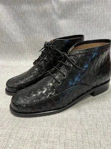 ORVIS VINTAGE BLACK WEAVE LEATHER LACE FRONT WOMENS ANKLE BOOTS 6B NEW - Picture 1 of 8