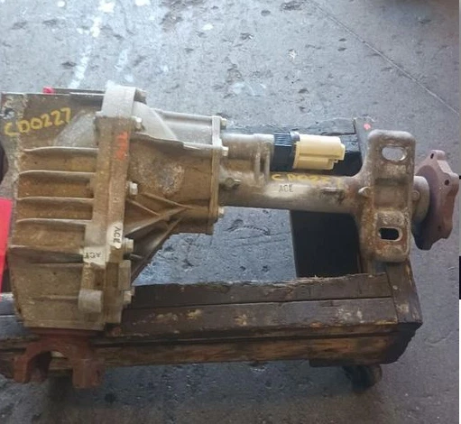 Chevrolet Tahoe 2007-2009 conjunto de portador diferencial delantero OEM 3,73 relación Foto 1 de 2