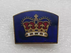 Girl Guide Queens Guide Badge - Picture 1 of 3