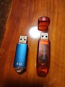2 USB Sticks (8GB und 16GB)