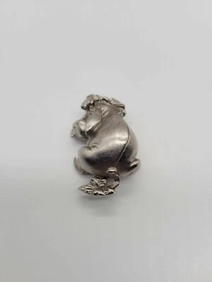 Broche Disney Winnie The Pooh 3D Eeyore prata tom de estanho - Imagem 1 de 3