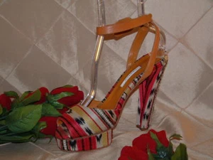 CARVEN GENTLY USED SOUTHWEST PRINT CANVAS PLATFORM SANDAL SZ 39  *FROM MY STASH* - Picture 1 of 7