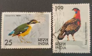 India Scott #656 and 658 - USED - incomplete set - Picture 1 of 3