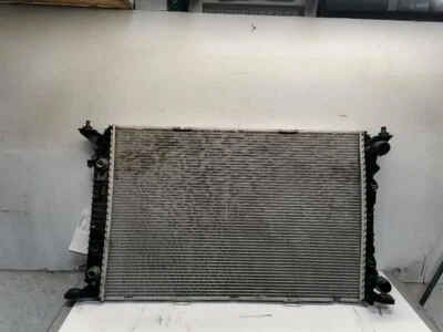 Radiator VIN Fp 7th And 8th Digit Turbo Center Fits 09-17 AUDI Q5 1306002 - Imagem 1 de 4