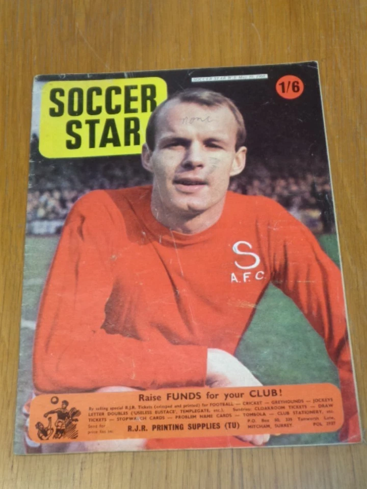 SOCCER STAR 10TH MAY 1968 UK MAGAZINE = - Image 1 of 1
