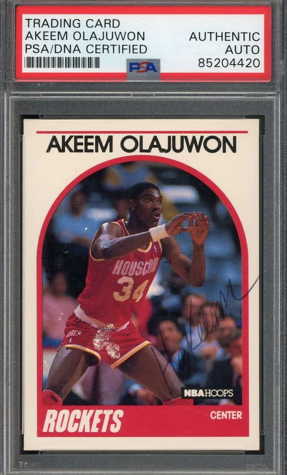 Akeem Olajuwon PSA DNA Signed 1989 NBA Hoops Autograph - Image 1 of 1