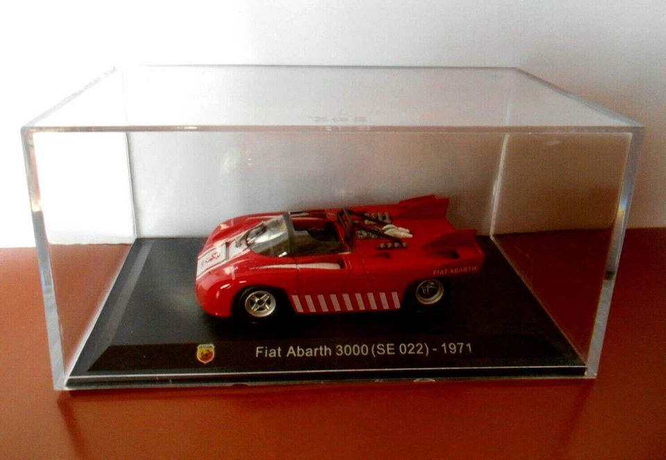 DIE CAST  FIAT ABARTH 3000 (SE 022) - 1971 + TECA RIGIDA BOX 2 SCALA 1/43 - Immagine 1 di 1