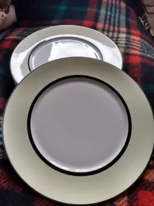 Marks & Spencer Manhattan pattern cream + white Dessert / salad Plates vgc - Picture 1 of 4