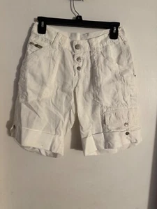 Women NWOT "Joie" whit button up zipper pockets cuffed shorts. Size 26 - Picture 1 of 2