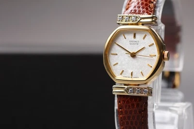 Винтажный 1983 Seiko браслет 1221-5130 SGP золото шестиугольник 6P CZ Qz женские часы Японии - Изображение 1 из 4