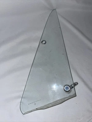 78-86 Dodge Ram D150 D250 D350 lado del conductor ventana izquierda ventilación vidrio lado izquierdo Foto 1 de 4