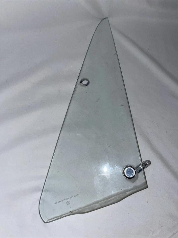 78-86 Dodge Ram D150 D250 D350 lado del conductor ventana izquierda ventilación vidrio lado izquierdo Foto 1 de 4