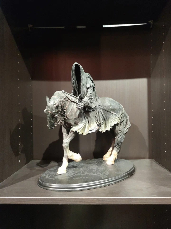 Ringwraith on Steed Sideshow Weta LotR Lord of the Rings, Herr der Ringe Nazgul - Bild 1 von 1