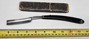 VINTAGE H. BOKER & CO. " KING CUTTER " STRAIGHT RAZOR WITH CASE Barber Shaving - Picture 1 of 10