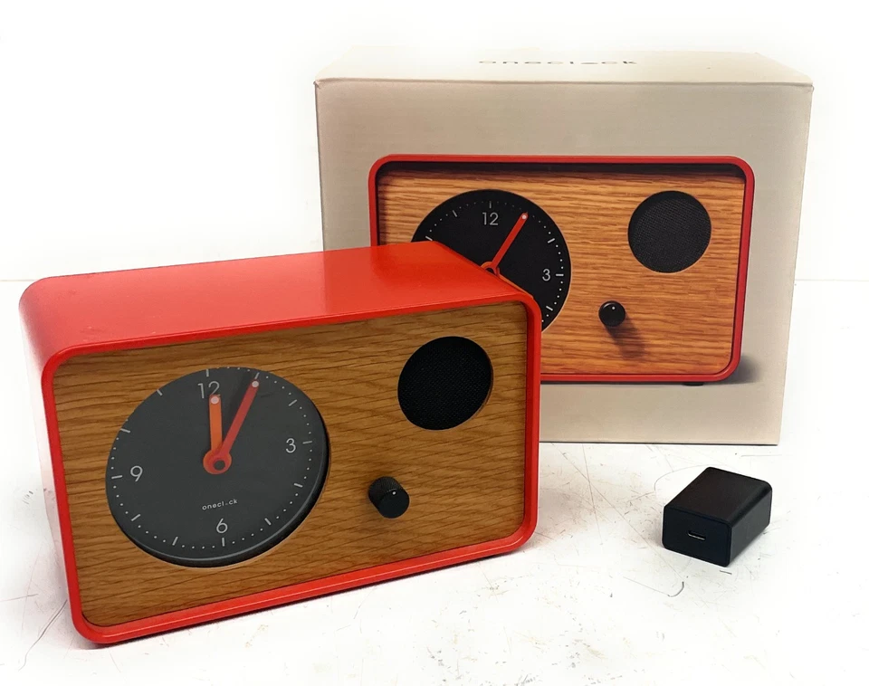 Reloj despertador analógico minimalista OneClock, roble rojo Foto 1 de 4
