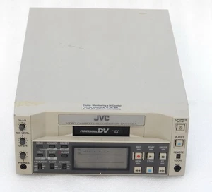 JVC MODEL BR-CV600EA PROFESSIONAL VIDEO CASSETTE RECORDER PLAYER - Picture 1 of 6
