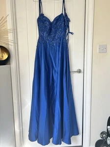 Beautiful Royal Blue Prom Dress. Laced Detail. - Picture 1 of 2