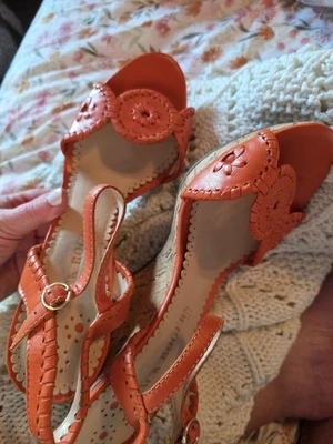 Sandalias de cuña Jack Rogers Clare para mujer 10M medallones de cuero naranja Foto 1 de 4