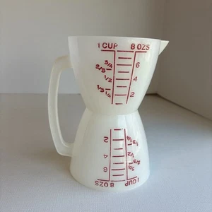 Tupperware Measuring Cup Hour Glass Shape Double Wet Dry 8 oz 1 cup Red Letters - Picture 1 of 8