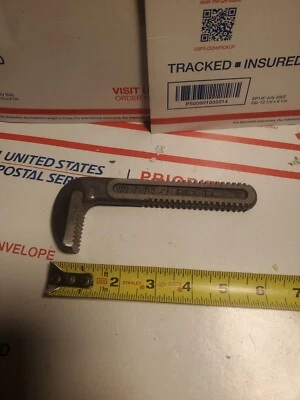 NOS Genuine OEM RIDGID 31630 Hook Jaw for 12 in Heavy Duty Pipe Wrench ,U1 - Image 1 of 4