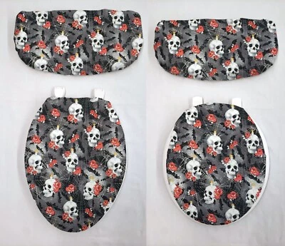 Juego de tapa de asiento de inodoro y cubierta de tanque Skulls Webs & Roses Foto 1 de 2