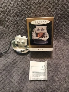 Hallmark Keepsake Ornament-White Christmas(Flickering Light and Music)! - Picture 1 of 6