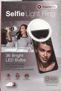 New Selfie Light Ring/3 Brightness Levels/Easy Clip-On-Sealed Box - Picture 1 of 3