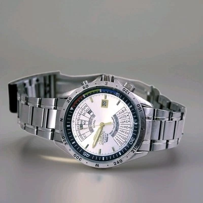 Vintage Gent's Automatic Watch ORIENT EU03-C0 CA  Multi-Year/Calendar WR S.Steel - Immagine 1 di 4